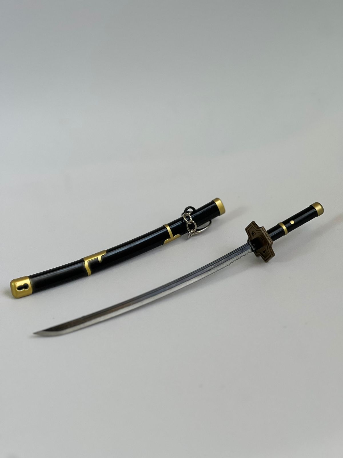 22cm One Piece Zoro Sword metal Keychain w/ Stand