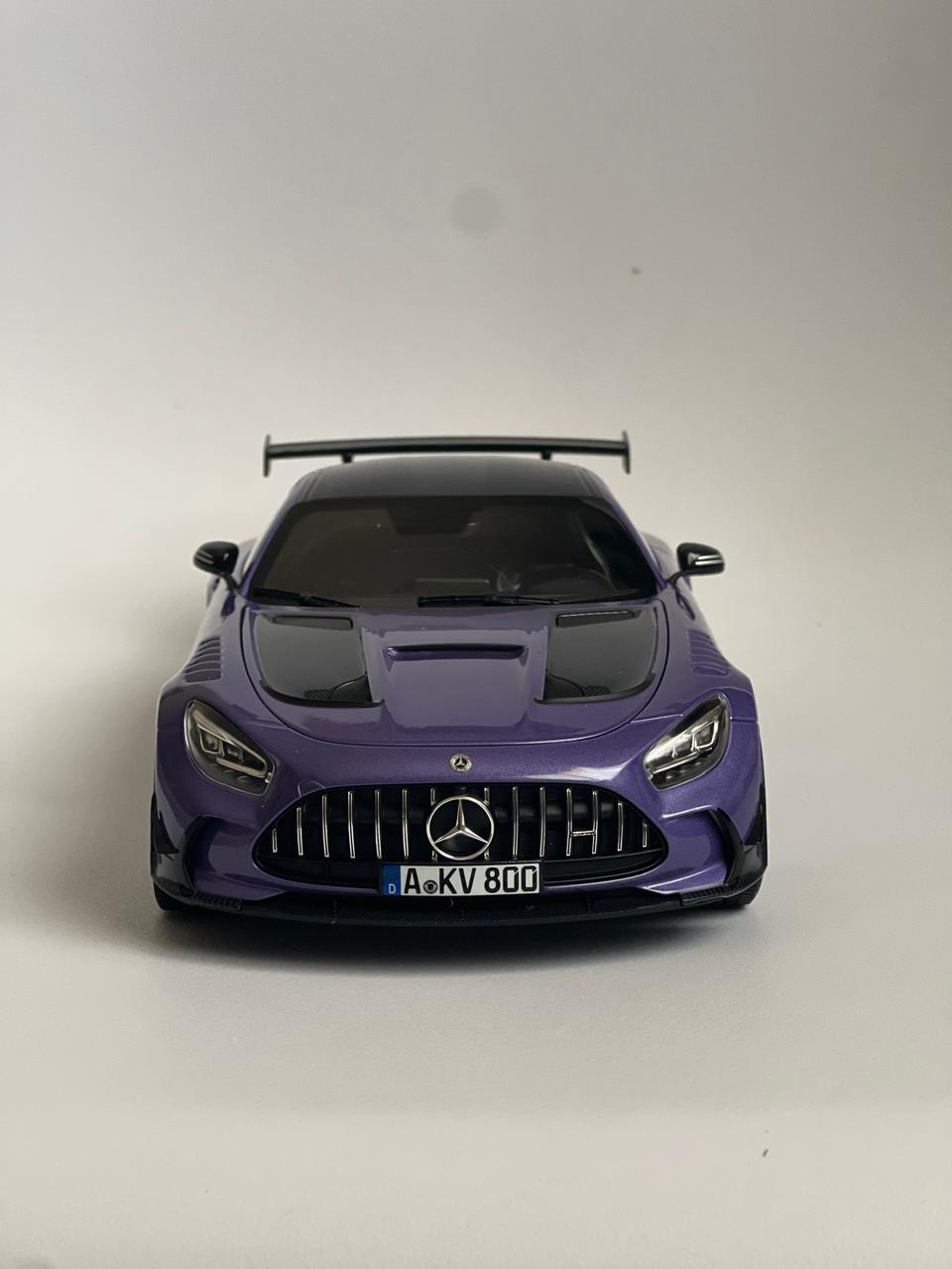 1:18 Mercedes Benz AMG GT