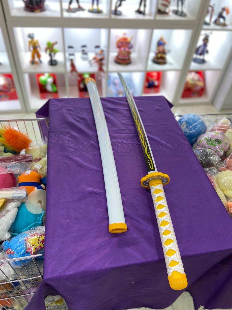 Demon Slayer Zenitsu sword