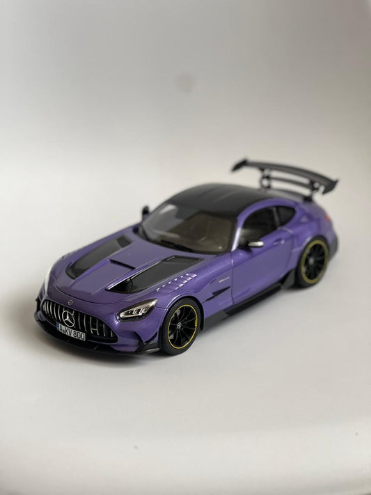 1:18 Mercedes Benz AMG GT