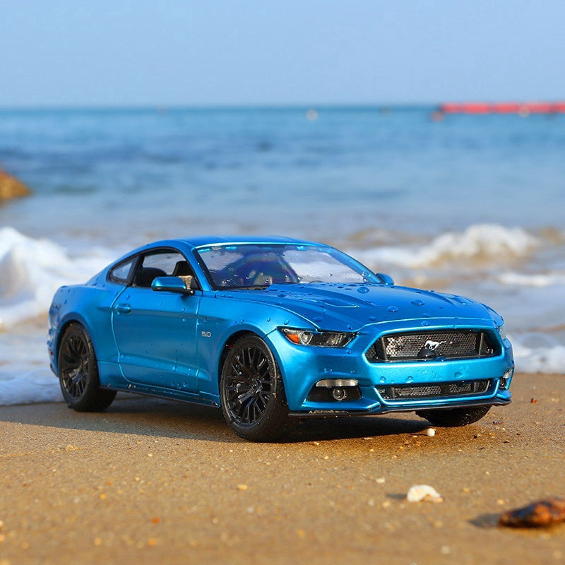 1:18 Maisto 2015 Ford Mustang