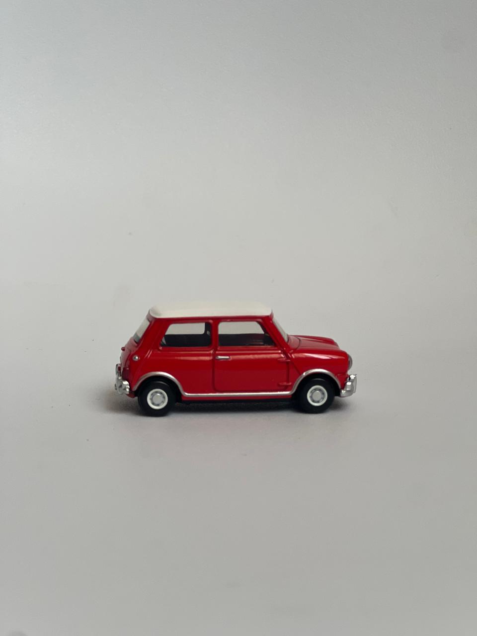 1:64 Morris Mini