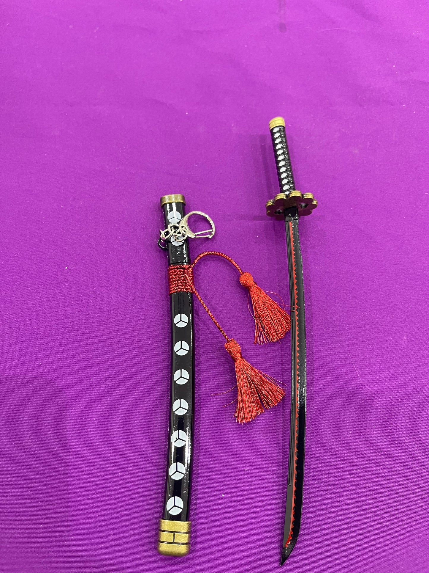 One piece zoro shusui sword keychain