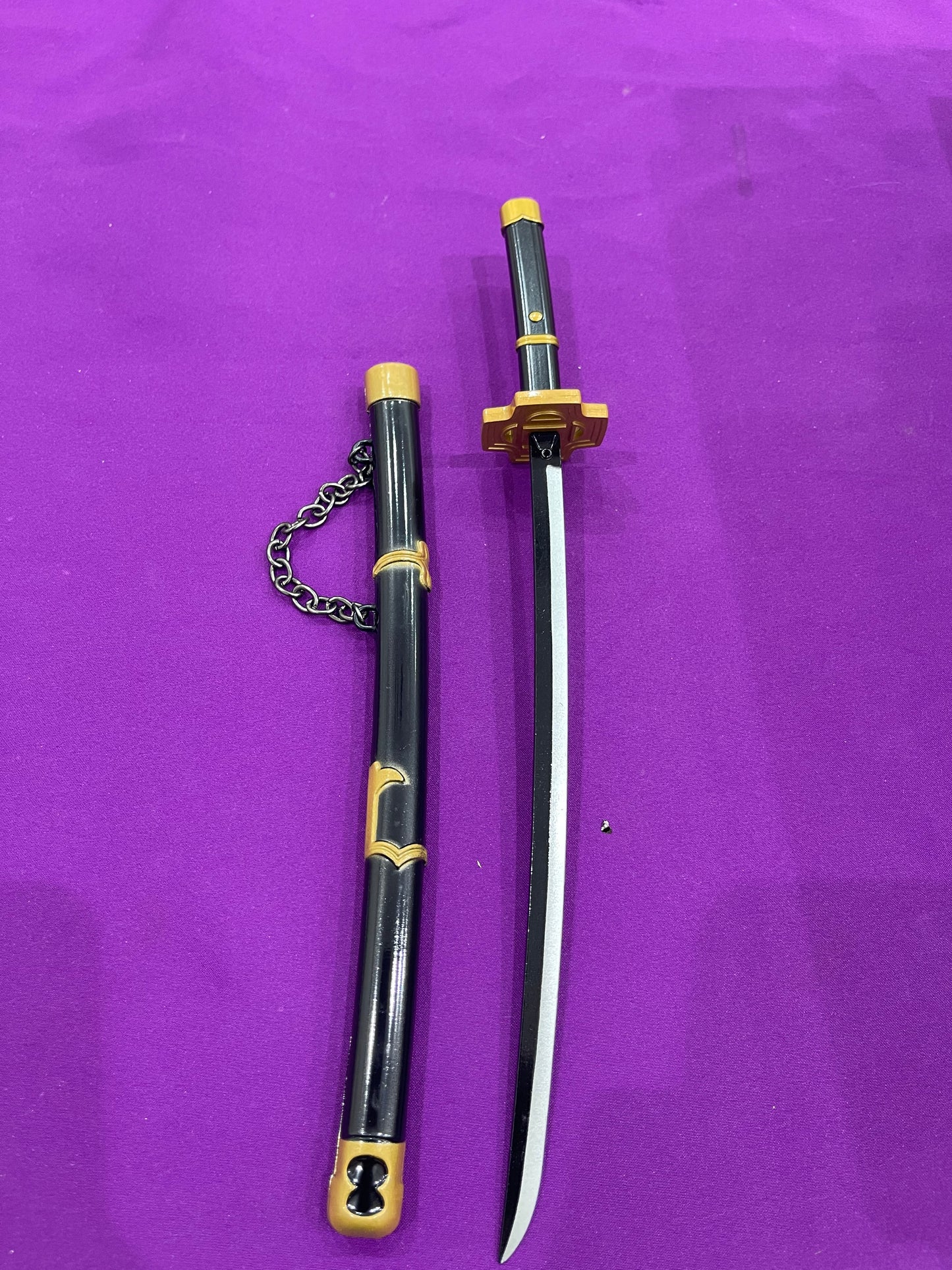 Zoro black sword keychain