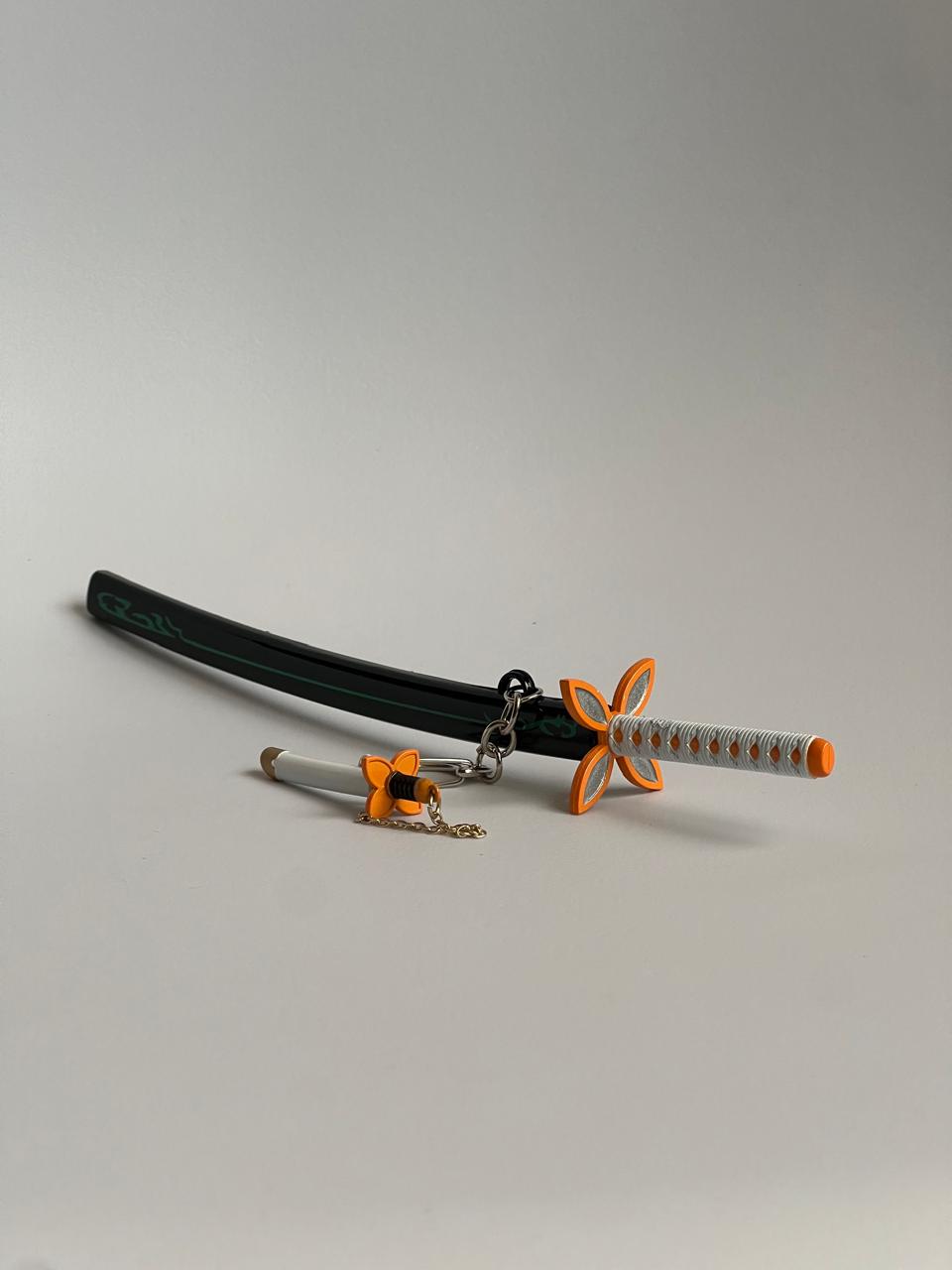 22cm Demon Slayer Shinobu Sword metal Keychain w/ Mini Sword & Stand