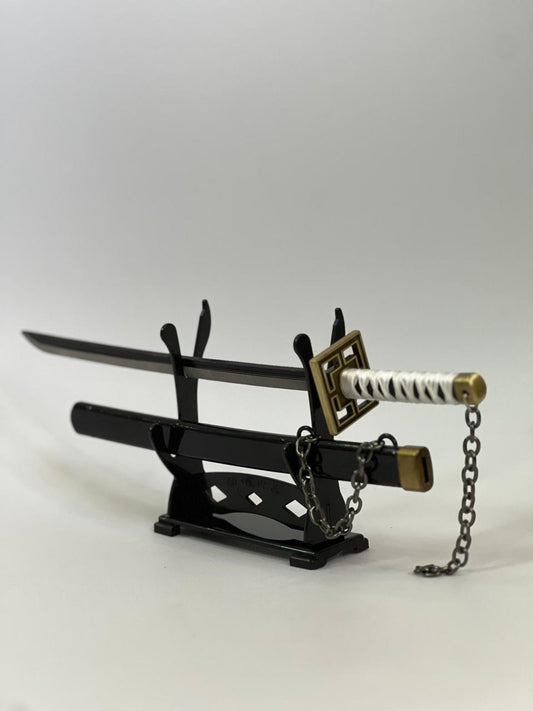 30cm Bleach Ichigo Sword metal w/ Stand