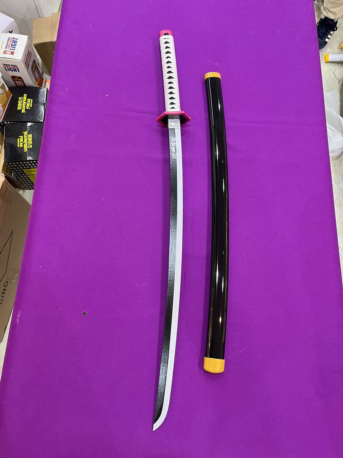 Demon Slayer Giyu Tomioka sword